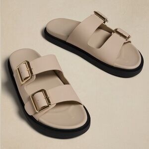 New Banana Republic Double Buckle Sandals Size 9